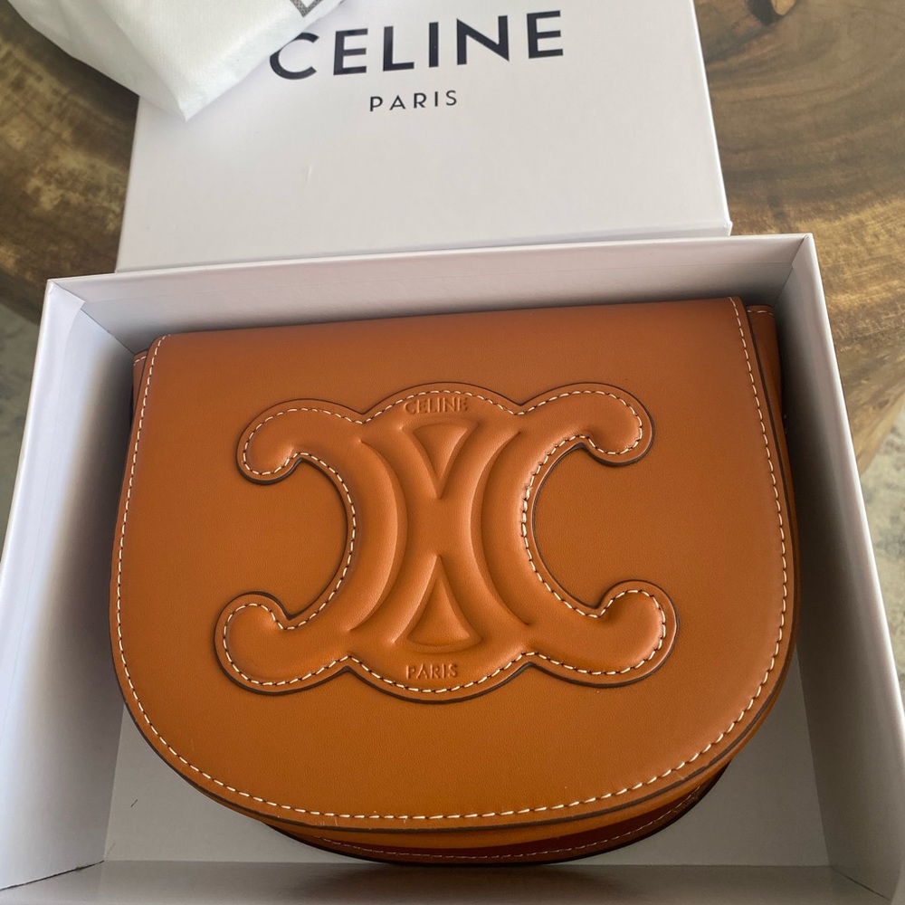 Brown clutch crossbody bag